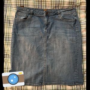 KUT FROM THE KLOTH Straight Denim Skirt
